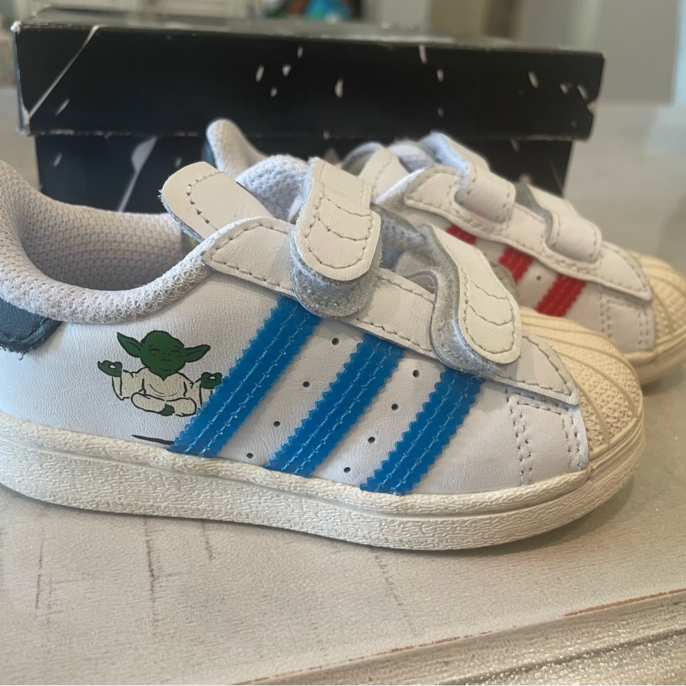 NWT Adidas Superstar CF I Star Wars Darth Vader Yoda Sneakers FZ0646 Kids US 6K